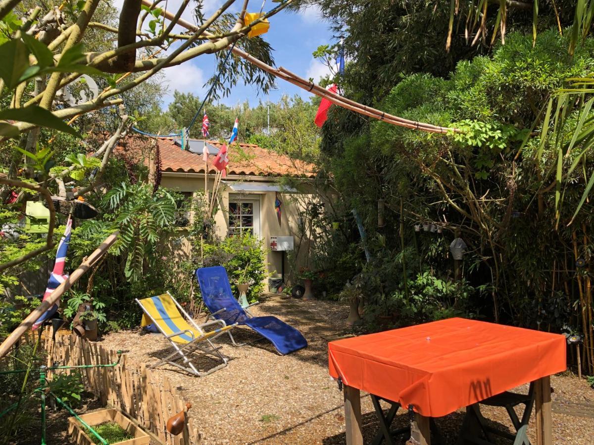 Bed and Breakfast L Atypique L'Ile-d'Olonne Exterior foto