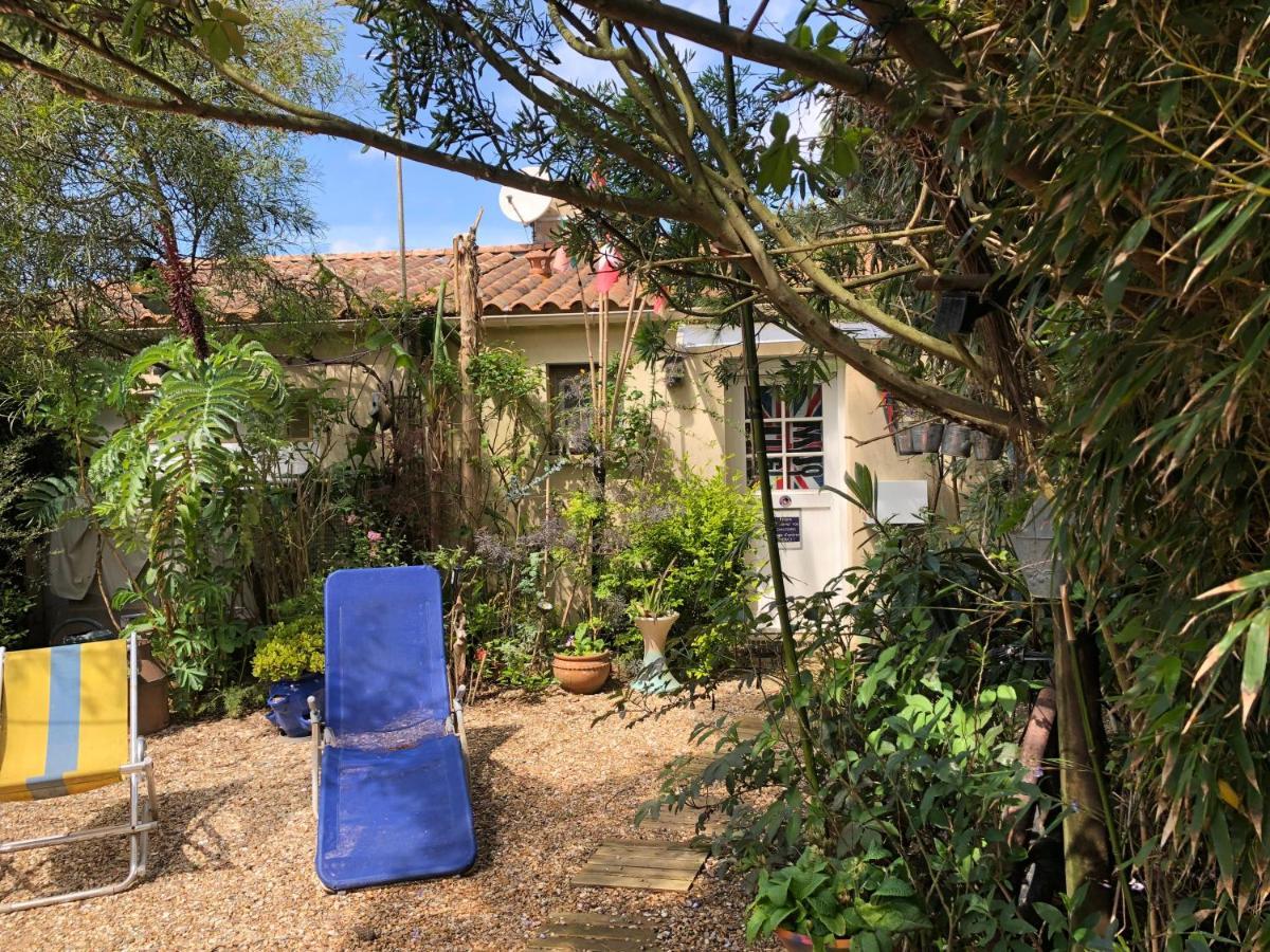 Bed and Breakfast L Atypique L'Ile-d'Olonne Exterior foto